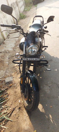 Black Bajaj Avenger Street 160 BS6