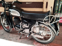 Yamaha Rajdoot