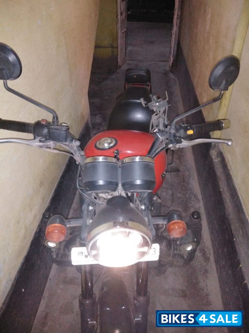 Red Royal Enfield Thunderbird X 350 Red Royal Enfield Thunderbird X 350