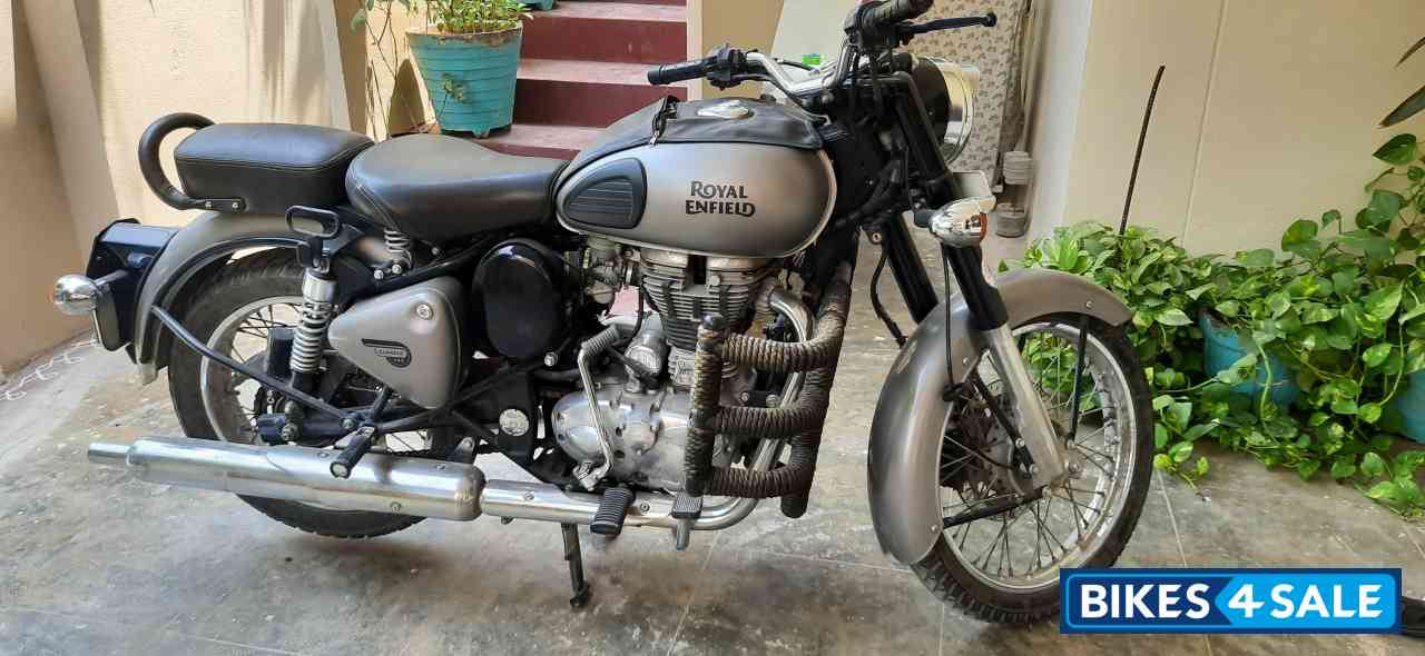 Royal Enfield Classic 350