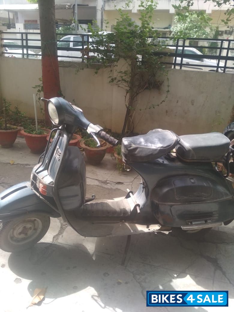 Bajaj Super FE