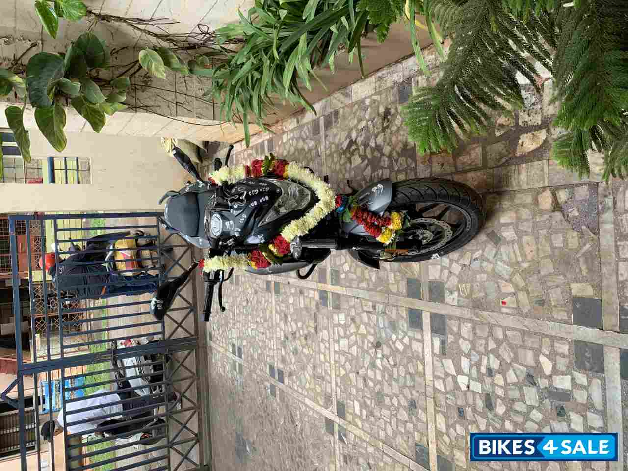 Bajaj Pulsar 200 NS Bajaj Pulsar 200 NS