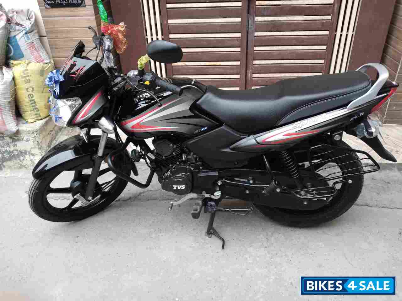 tvs random bs6 price