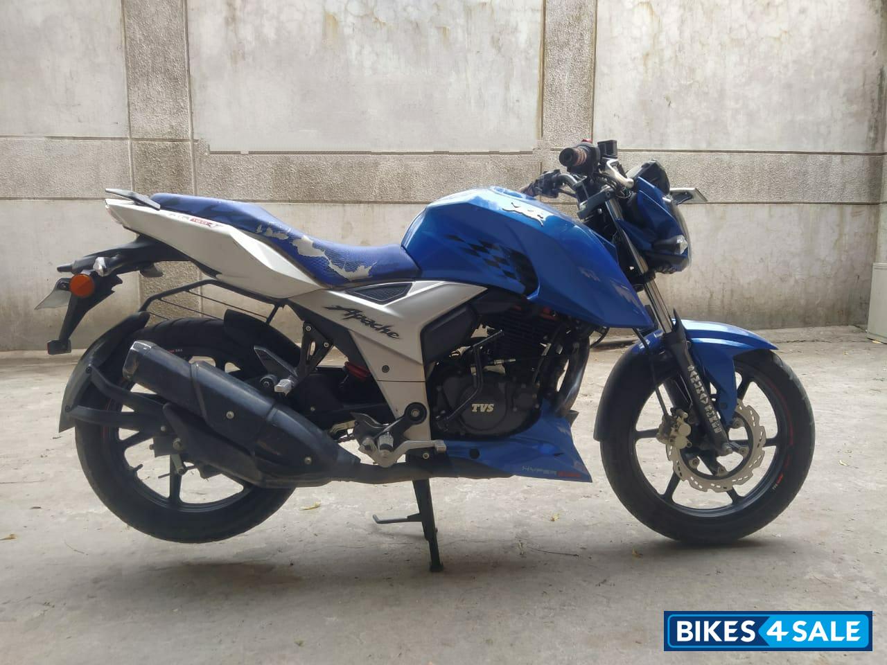 Used 18 Model Tvs Apache Rtr 160 4v For Sale In Indore Id 3338 Bikes4sale