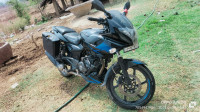 Bajaj Pulser 220F