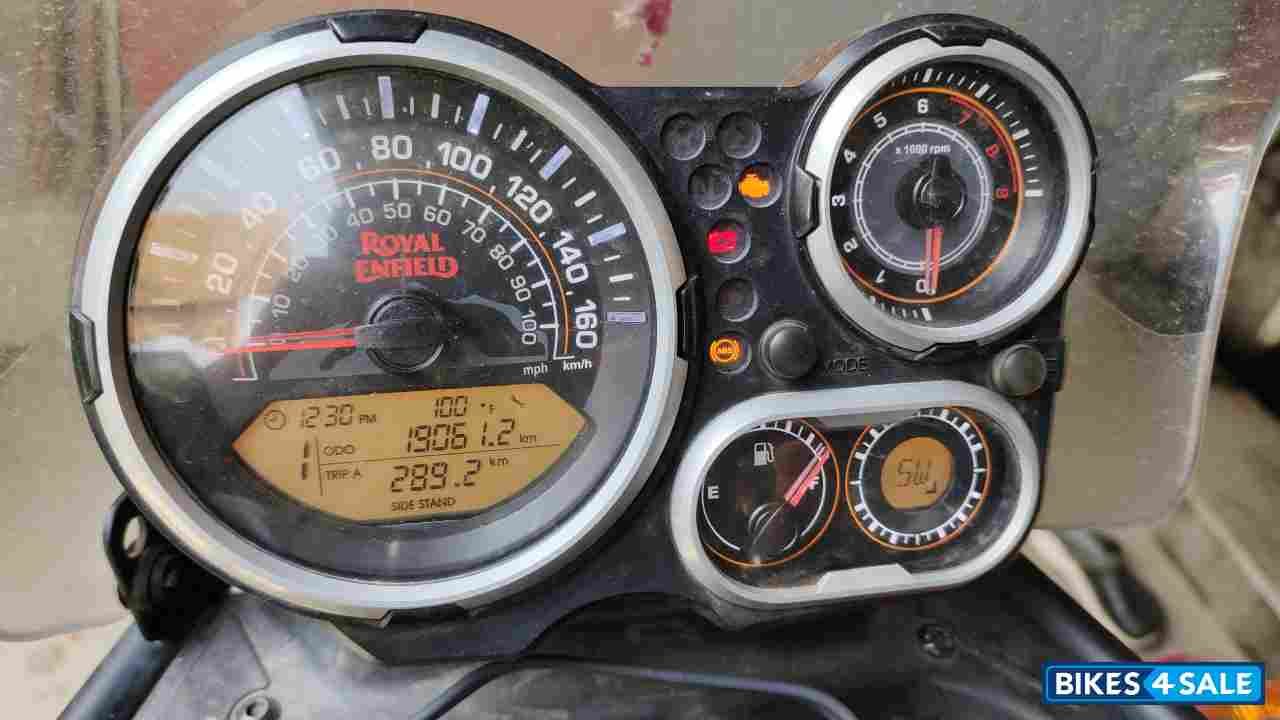 Gray Royal Enfield Himalayan Gray Royal Enfield Himalayan