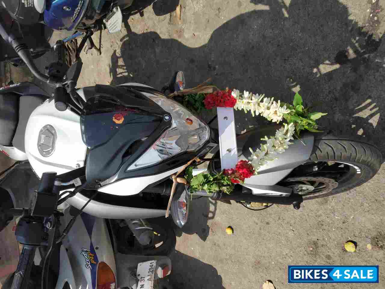 White Bajaj Pulsar 200 NS ABS