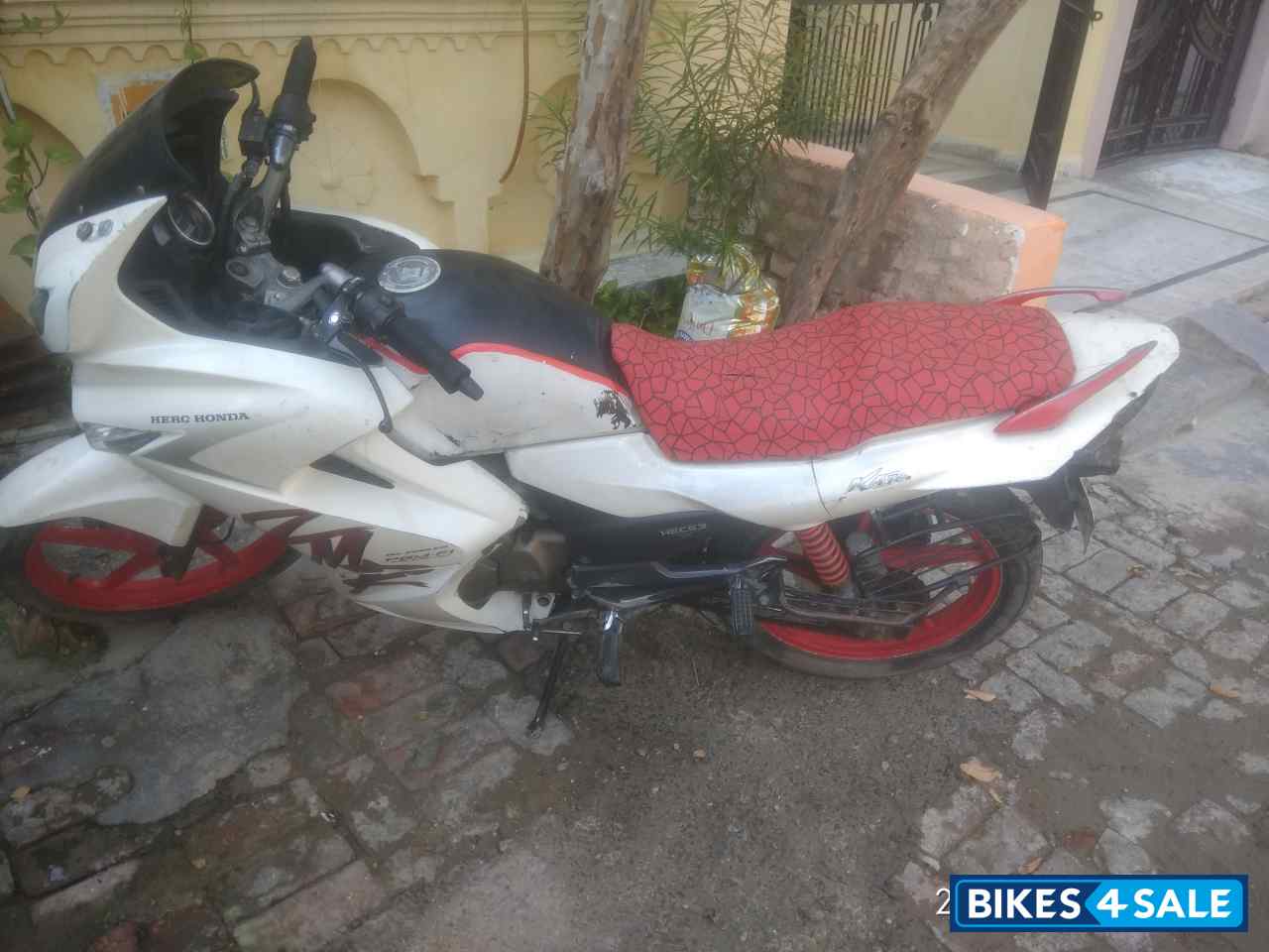 Hero Karizma ZMR Hero Karizma ZMR