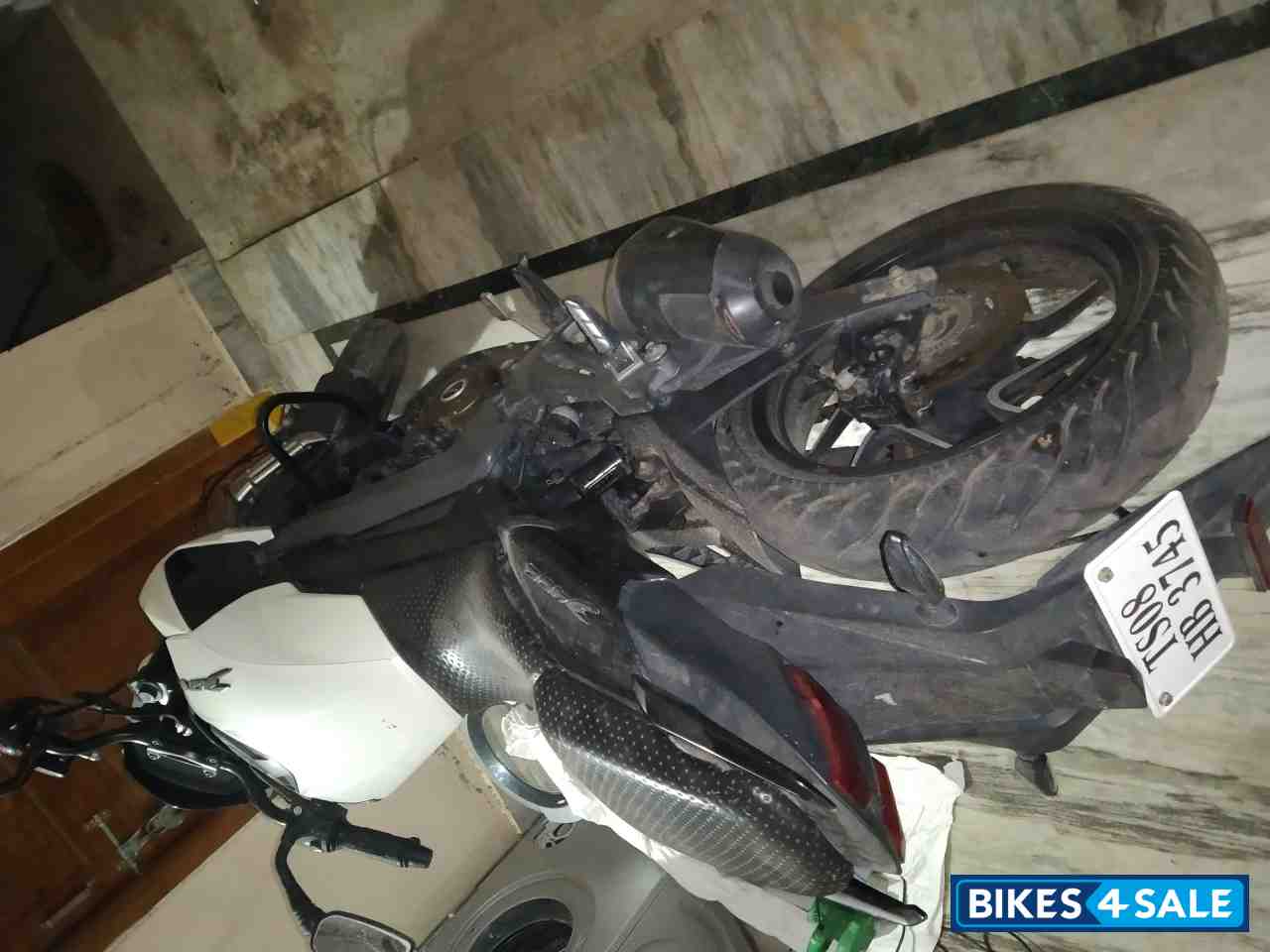 Bajaj Dominar 400 Bajaj Dominar 400