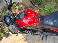 Red Bajaj Dominar 400 Disc