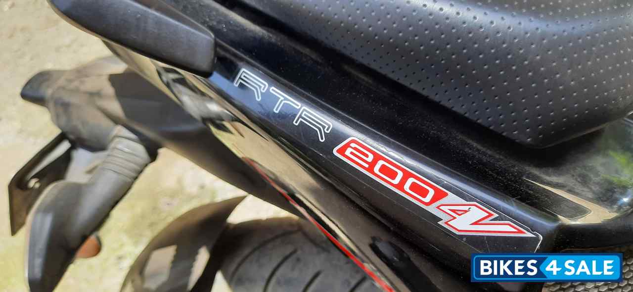 TVS Apache RTR 200 4V ABS Race Edition 2.0 TVS Apache RTR 200 4V ABS Race Edition 2.0
