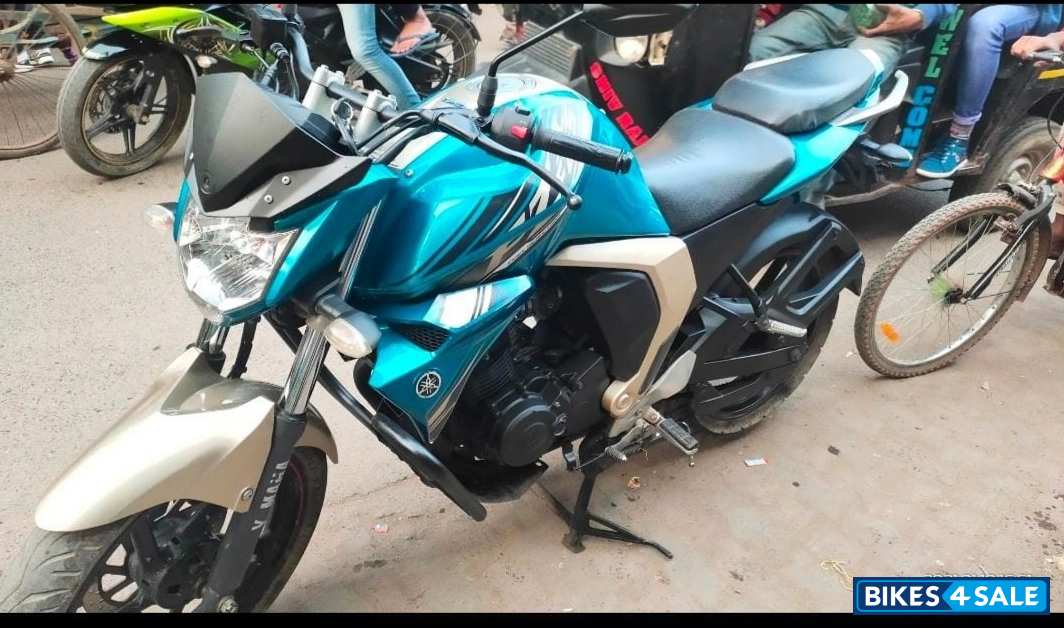 Cyan Blue Yamaha FZ-S FI V2