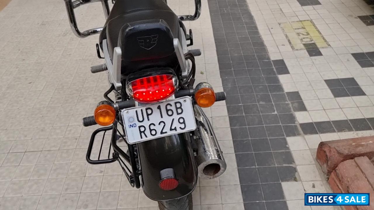 Lighting Royal Enfield Thunderbird 350 Lighting Royal Enfield Thunderbird 350