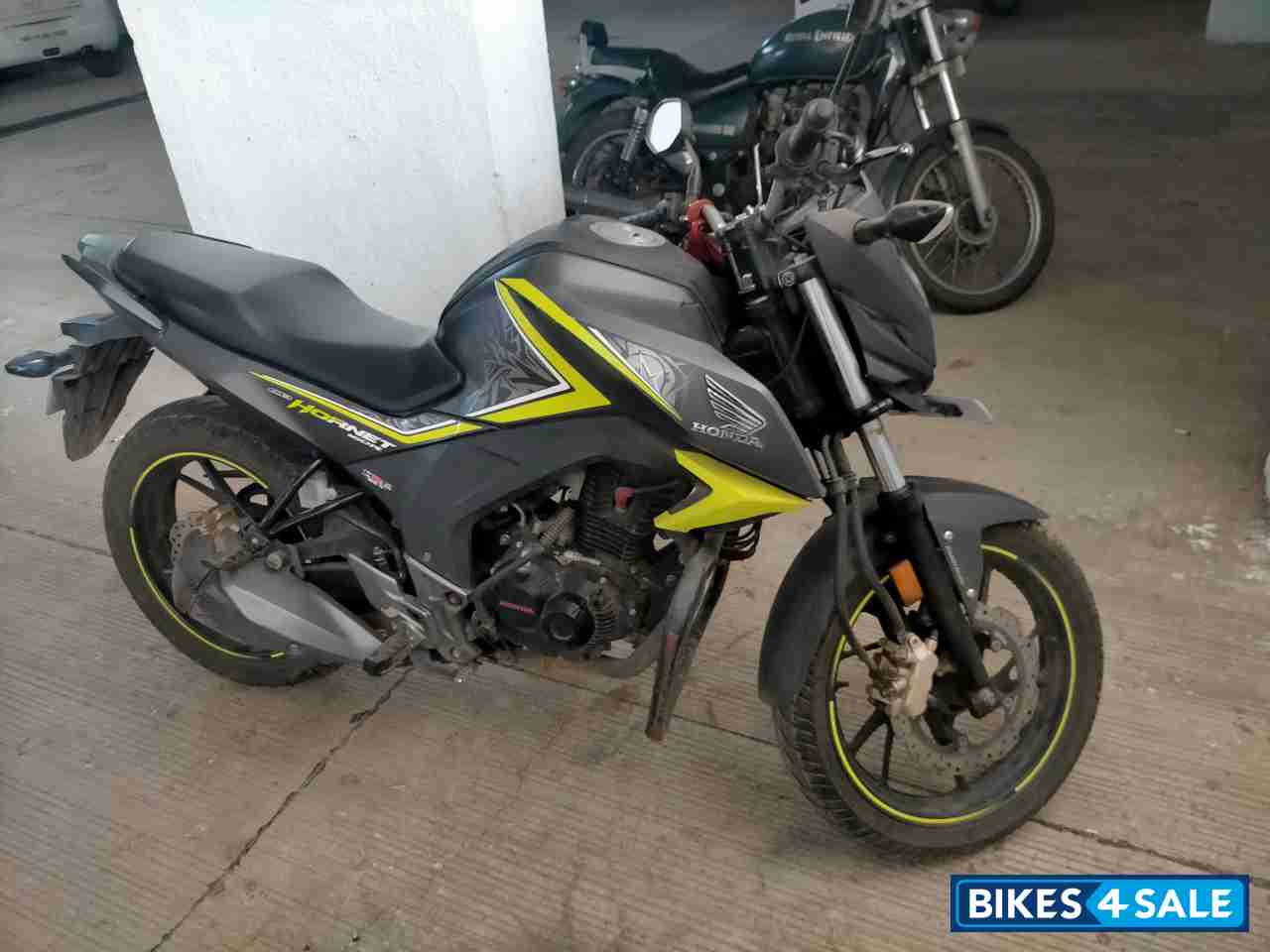 Honda CB Hornet 160R ABS Honda CB Hornet 160R ABS