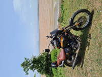 Black Bajaj Avenger Cruise 220 BS6