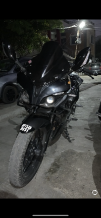 Black Bajaj Pulsar RS 200
