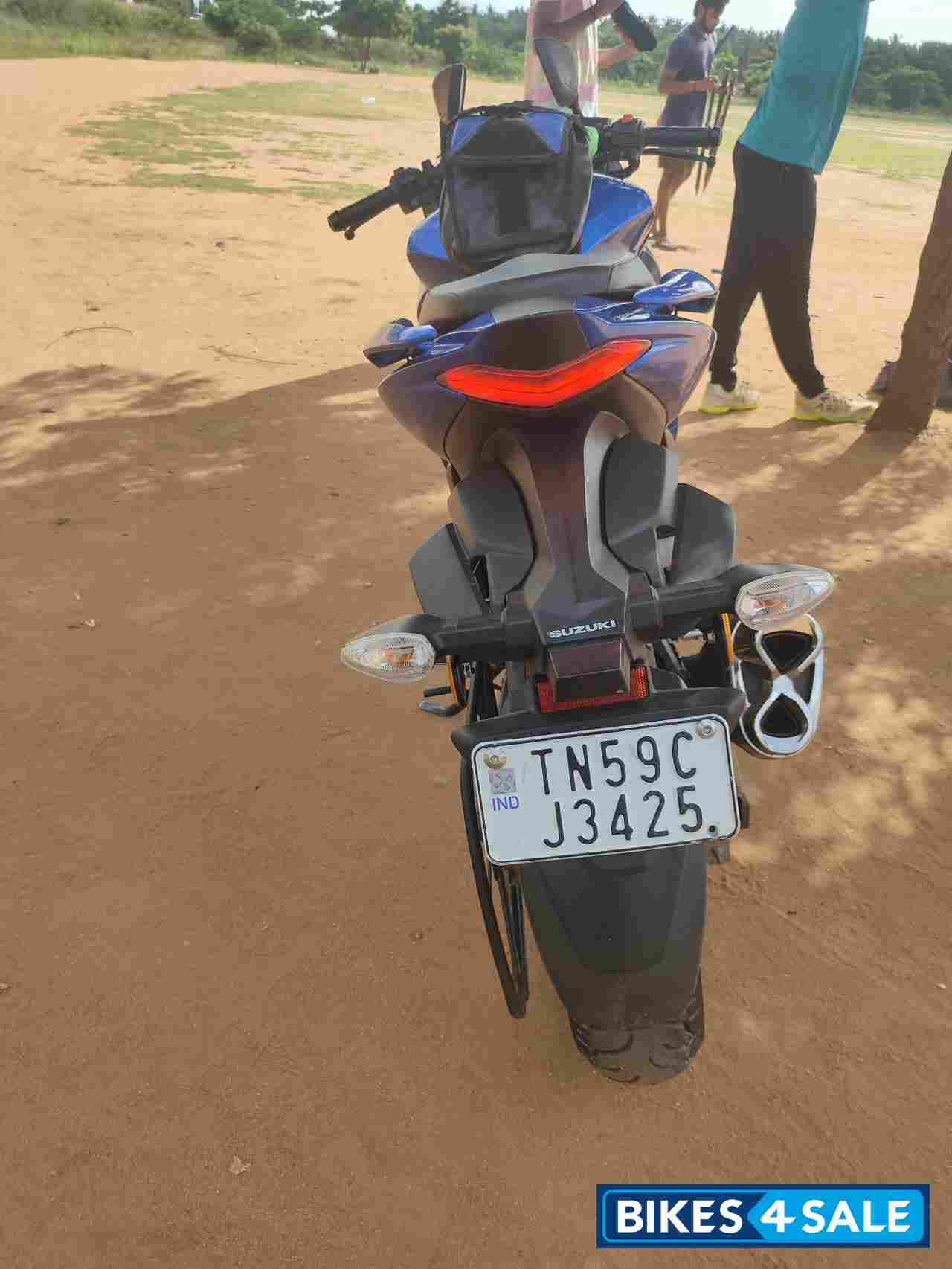 Suzuki Gixxer SF BS6 Suzuki Gixxer SF BS6