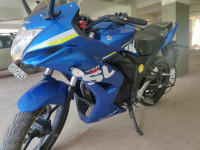 Blue Suzuki Gixxer SF