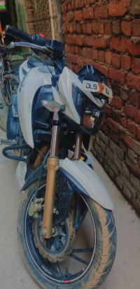 TVS Apache RTR 200 4V