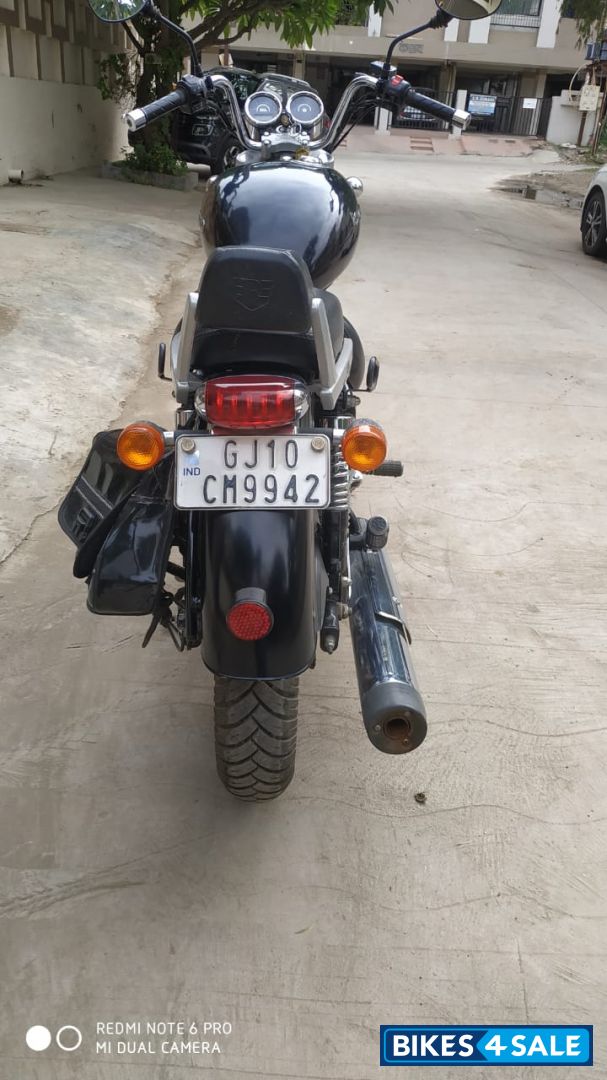 Royal Enfield Thunderbird 350 Royal Enfield Thunderbird 350