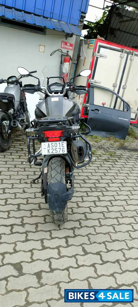 Grey Benelli TRK 502X Grey Benelli TRK 502X