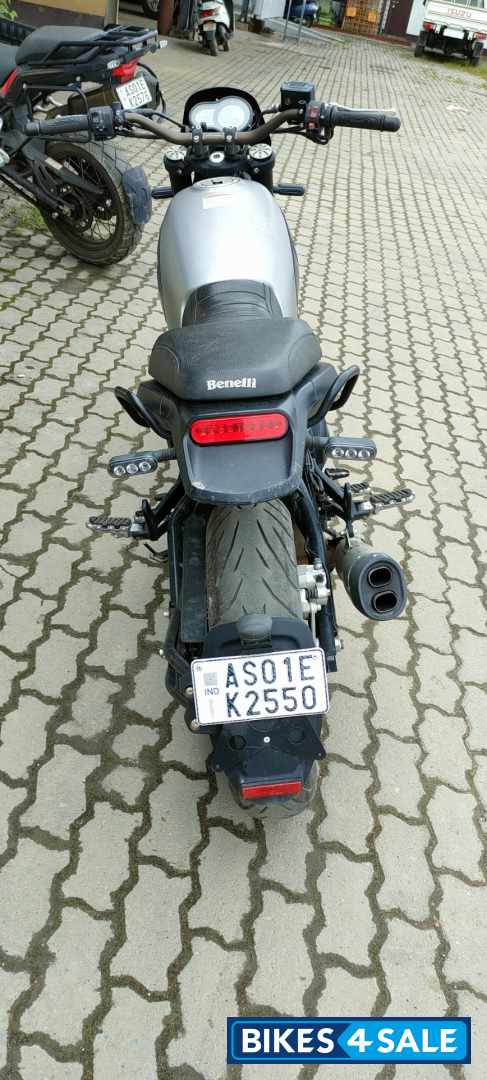 Silver Benelli Leoncino Silver Benelli Leoncino