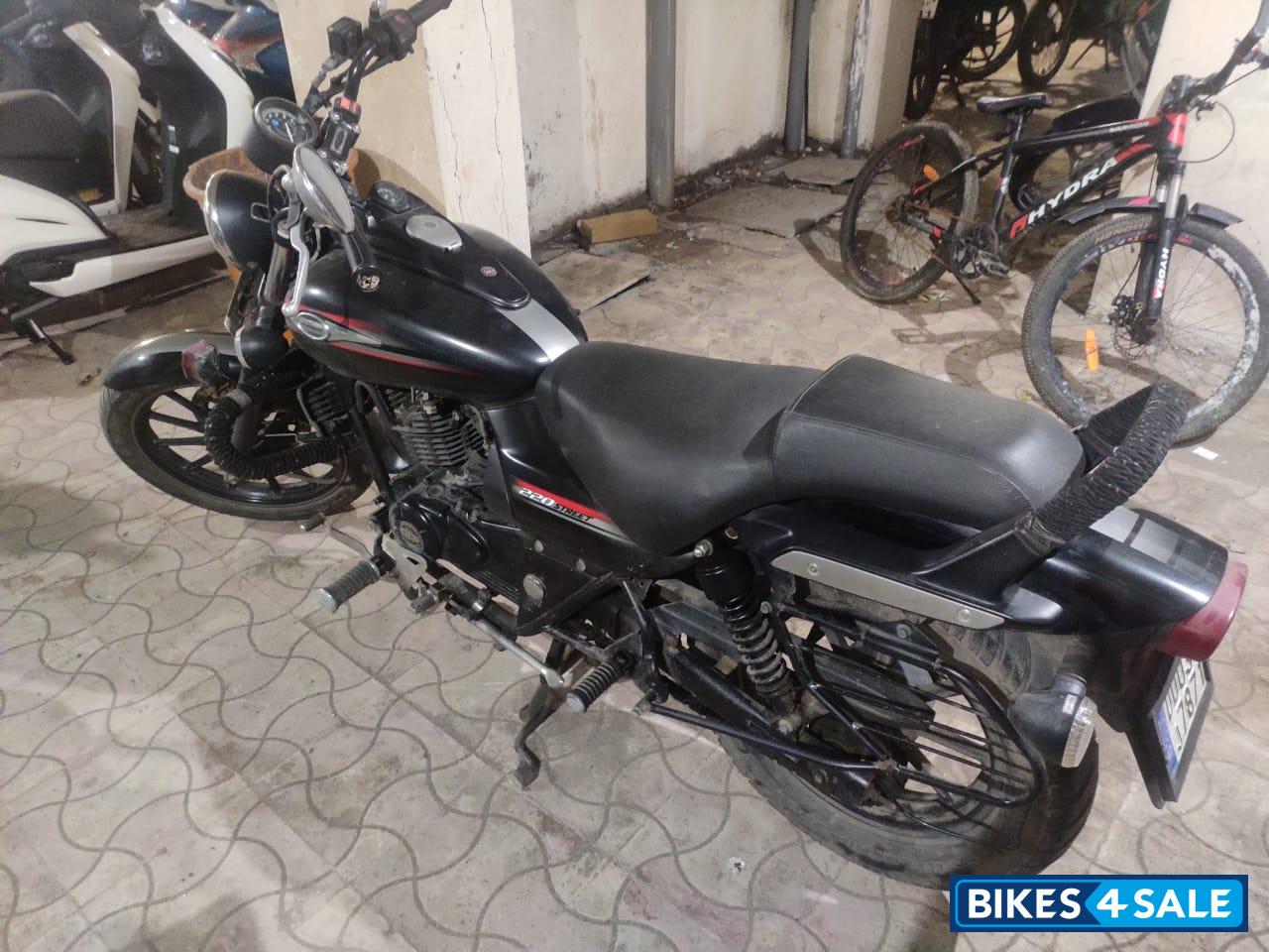 Bajaj Avenger Street 220 Bajaj Avenger Street 220