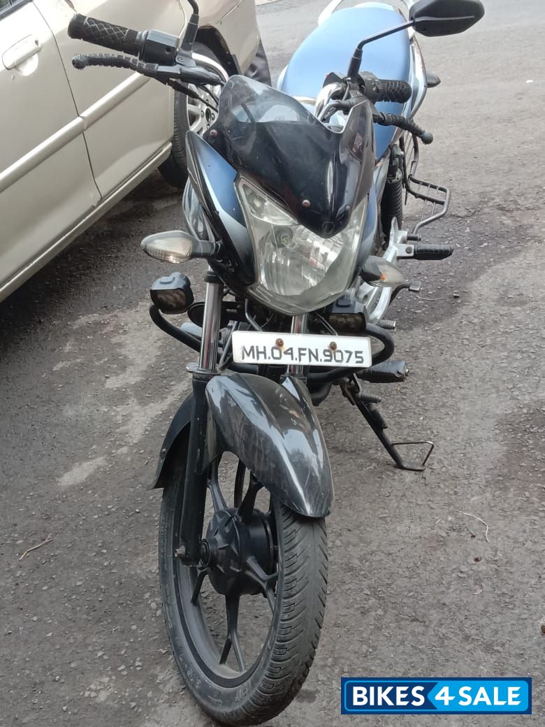 Blue & Black Bajaj Discover 125M Blue & Black Bajaj Discover 125M