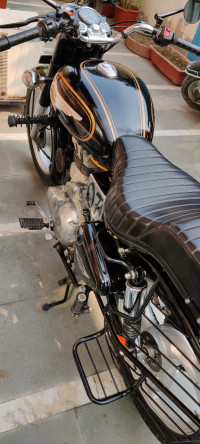 Black Royal Enfield Bullet Standard 350