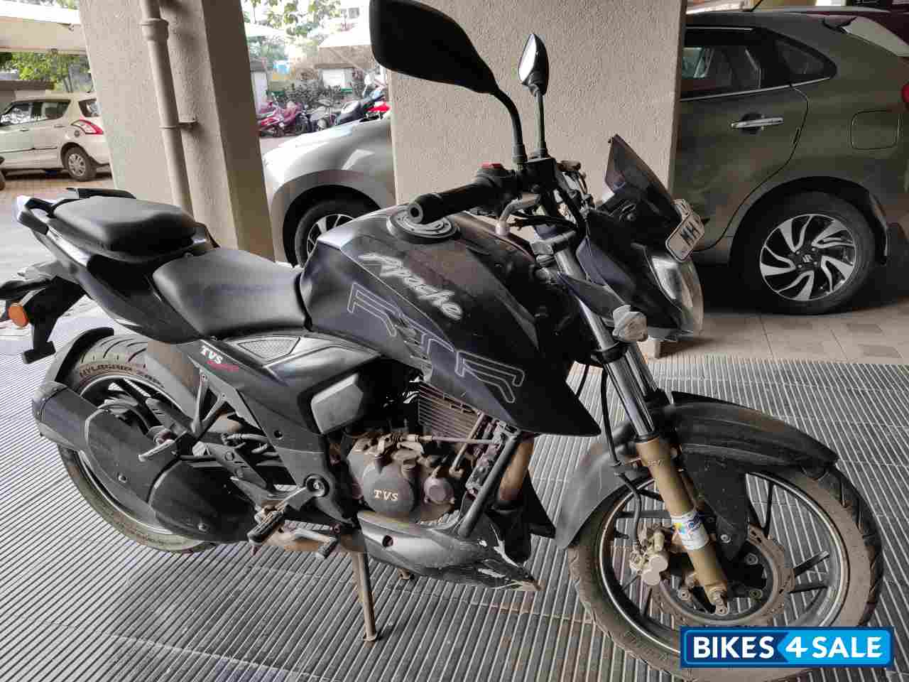 Matt Black TVS Apache RTR 200 4V Matt Black TVS Apache RTR 200 4V