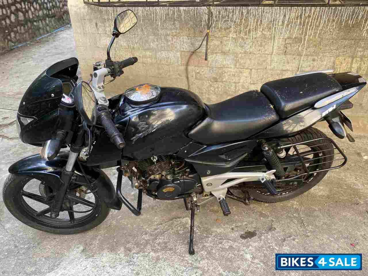 Bajaj Pulsar 180 DTSi Bajaj Pulsar 180 DTSi