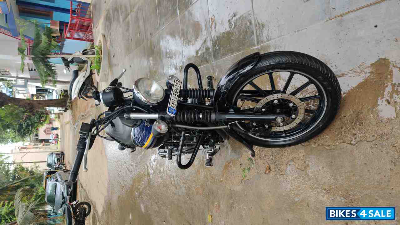 Bajaj Avenger Street 150