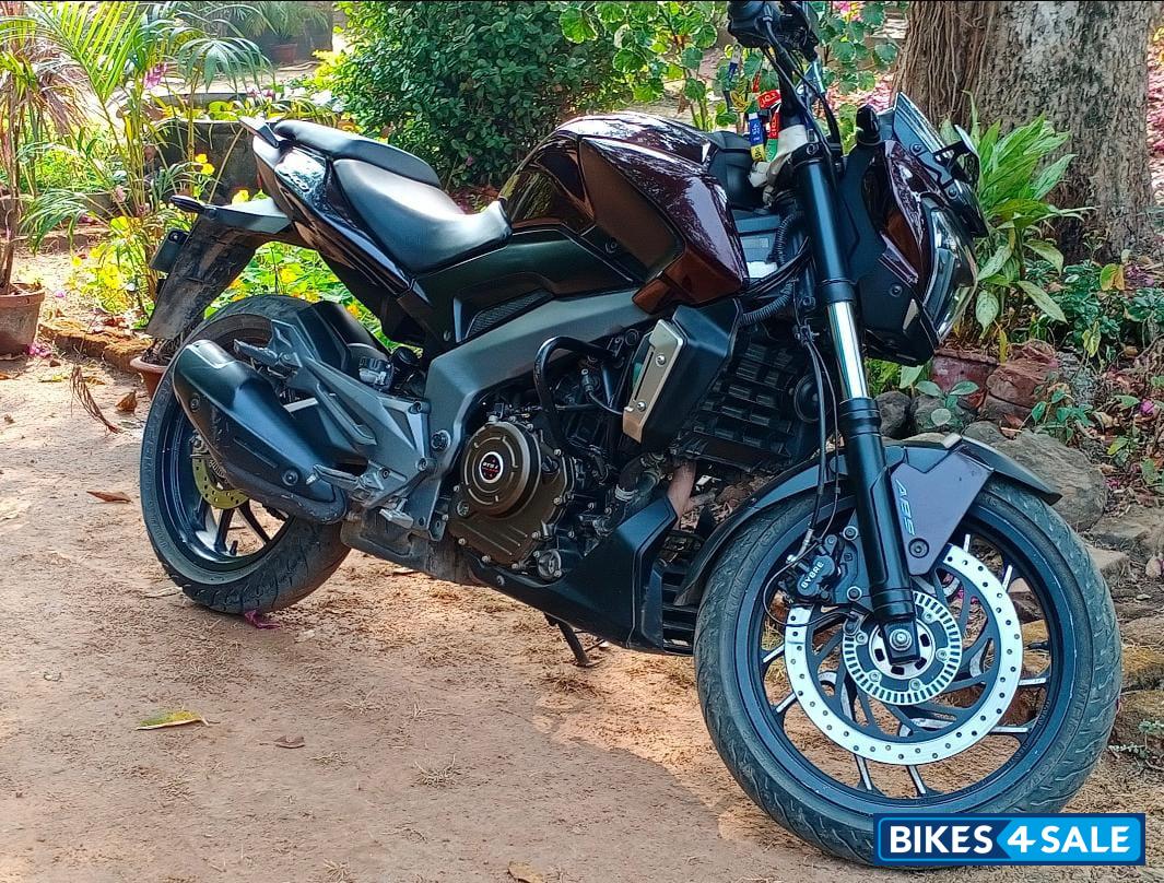 Bajaj Dominar 400