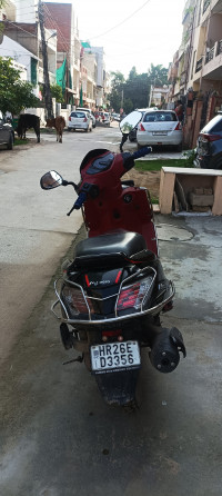 Red, Black Hero Maestro Edge 125 FI