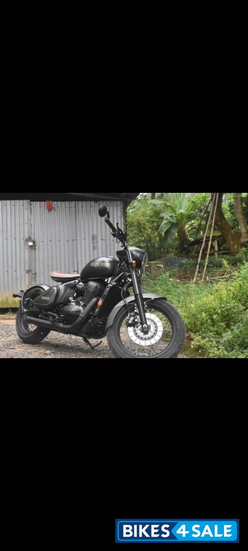 Black Jawa Perak BS6