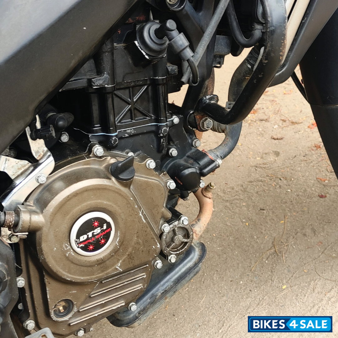 Bajaj Pulsar 200 NS Bajaj Pulsar 200 NS