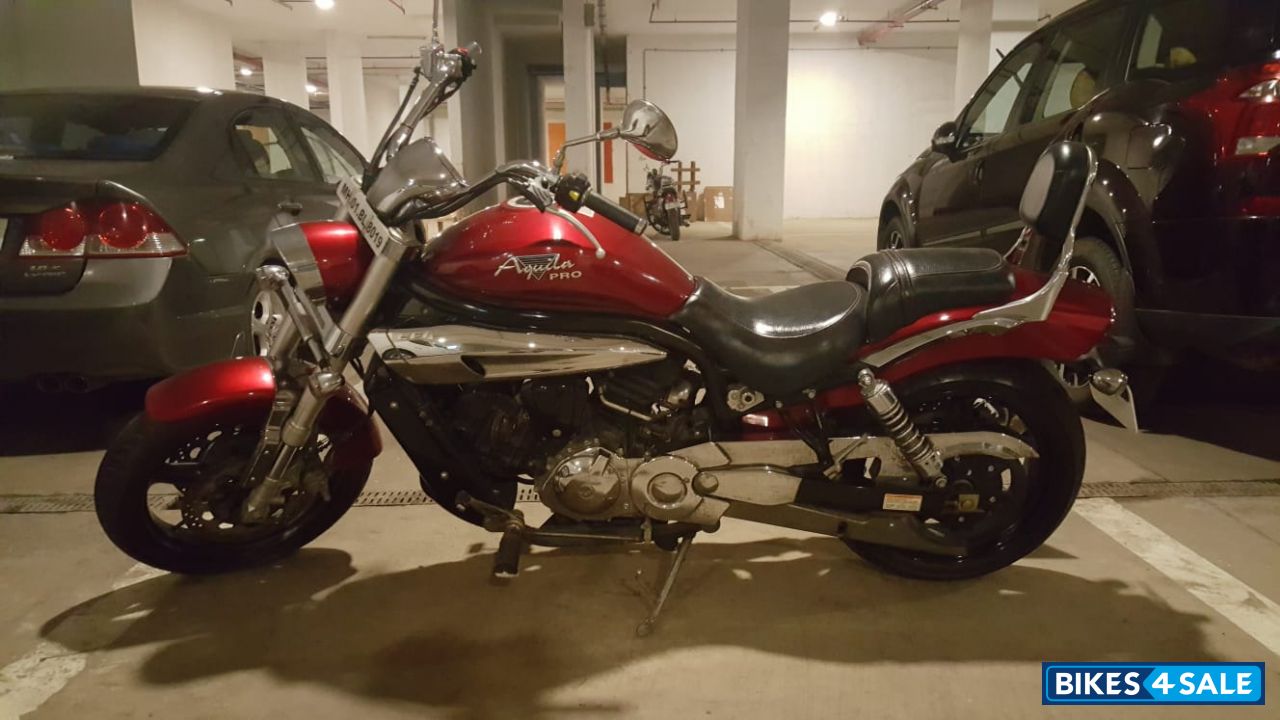 Hyosung Aquila Pro 650 Hyosung Aquila Pro 650
