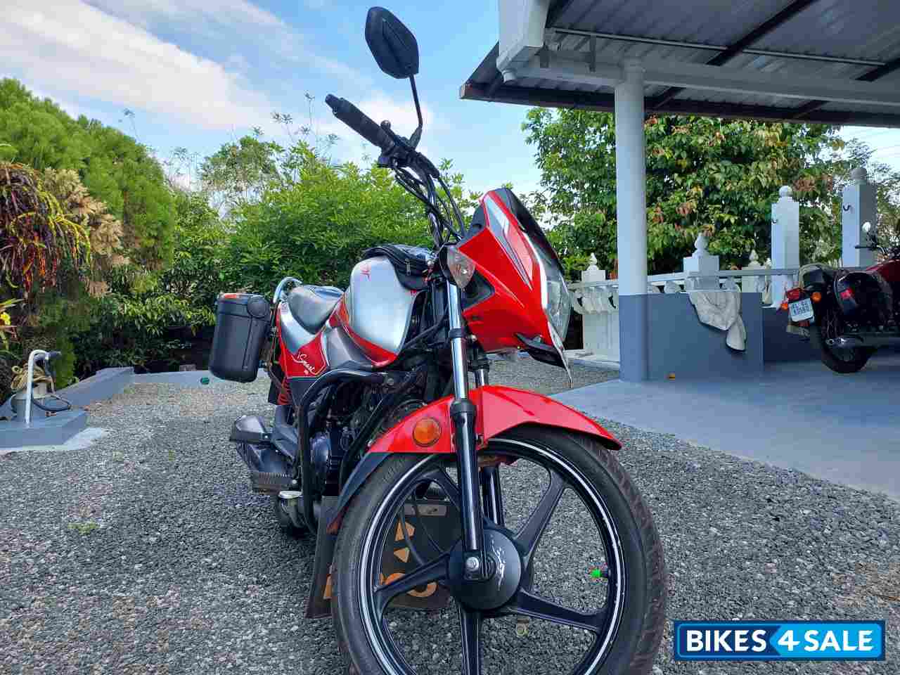 Sports Red Silver Hero Splendor iSmart 110 Sports Red Silver Hero Splendor iSmart 110