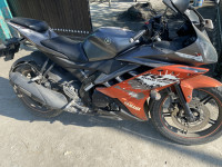 Yamaha YZF R15 V2
