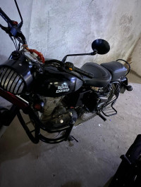 Royal Enfield Classic Stealth Black 2018 Model