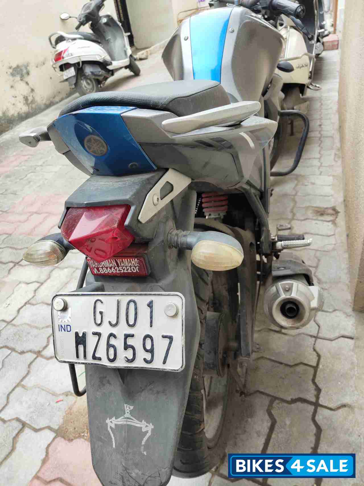 Hurricane Grey Yamaha FZ-S FI V2 Hurricane Grey Yamaha FZ-S FI V2