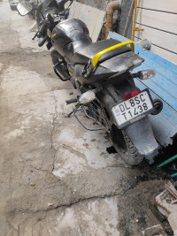 Bajaj Pulsar 150 Neon 2019 Model