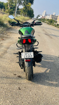 Green Bajaj 2021 Dominar 400