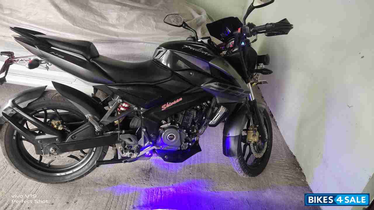 Grey Bajaj Pulsar 200 NS