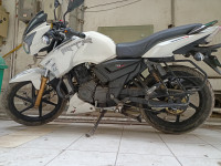 TVS Apache RTR 180 2015 Model