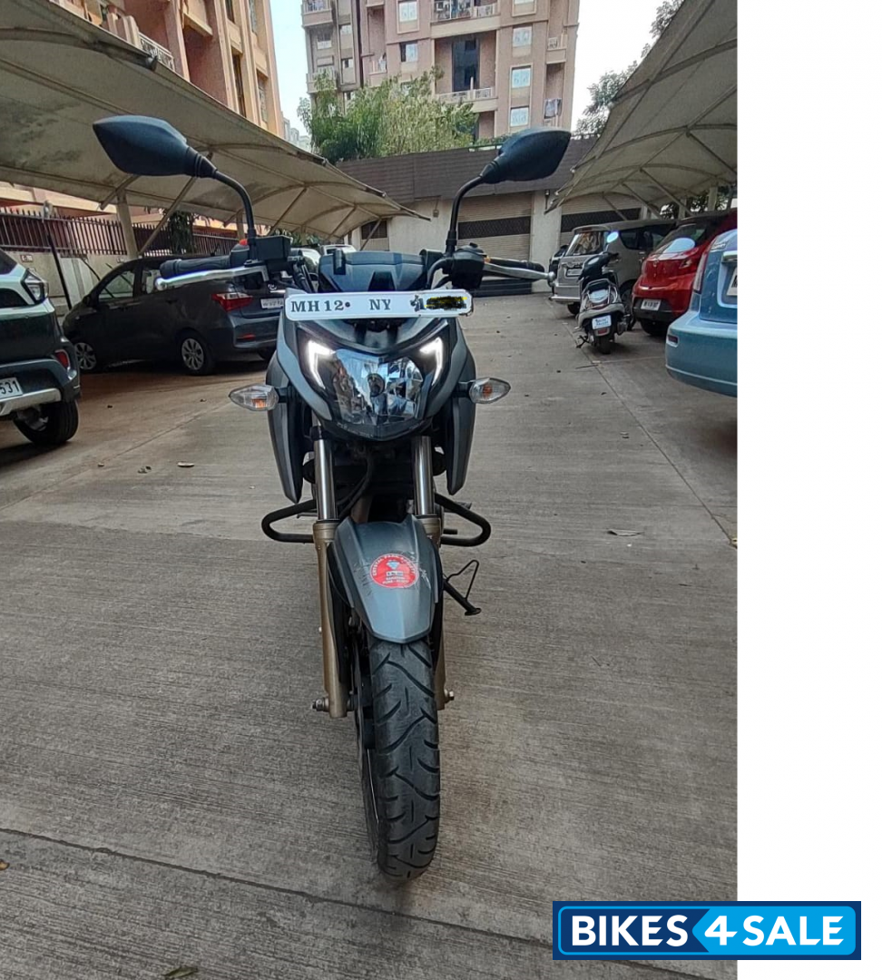 TVS Apache RTR 200 4V TVS Apache RTR 200 4V