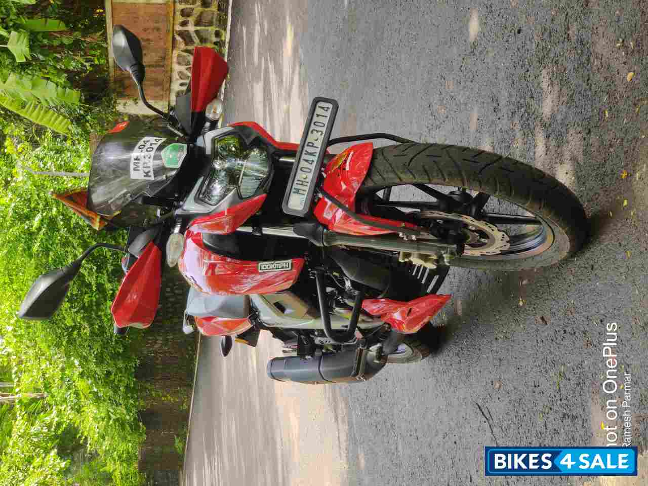 Red TVS Apache RTR 160 4V BS6