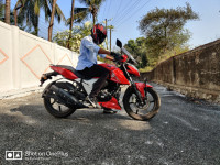 Red TVS Apache RTR 160 4V BS6