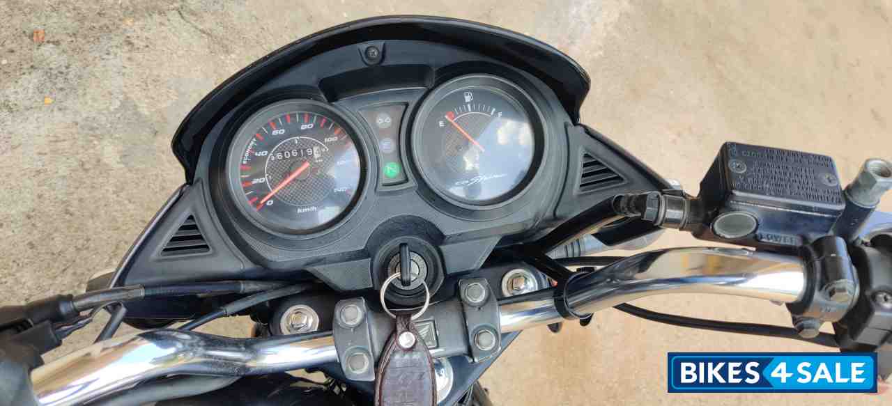 Grey Honda CB Shine Grey Honda CB Shine