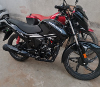 Black Hero Glamour Xtec